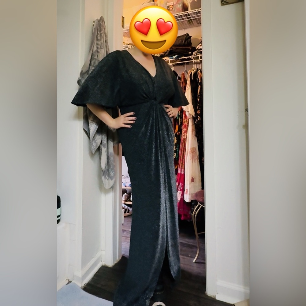 Betsy & Adam Metallic Black & Silver Gown | Size 12